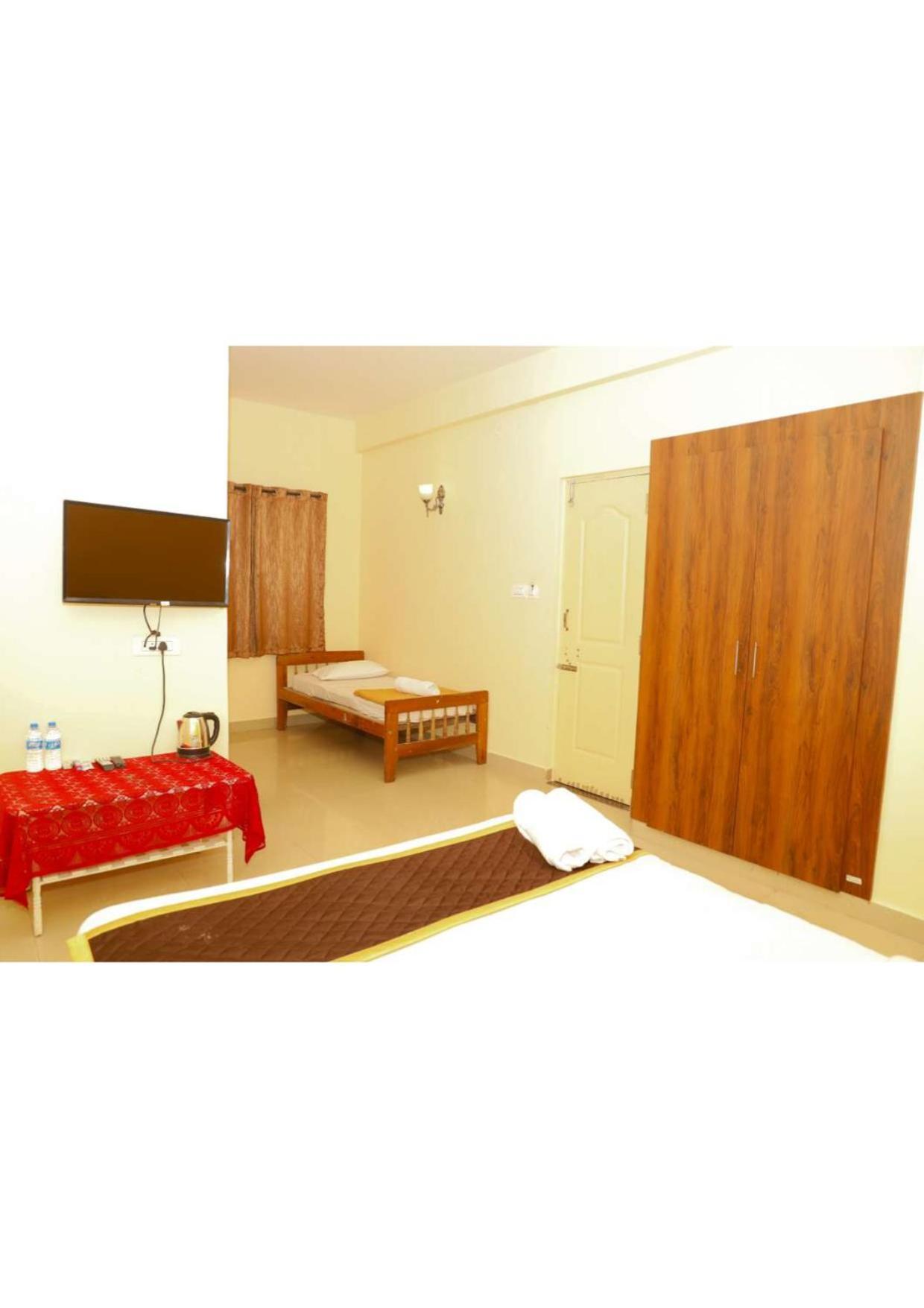 Kollanoor Guest House Madikeri Exterior photo